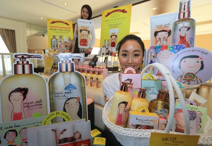 Spanish artist Eva Armisen’s works are printed on a line of cosmetic products.